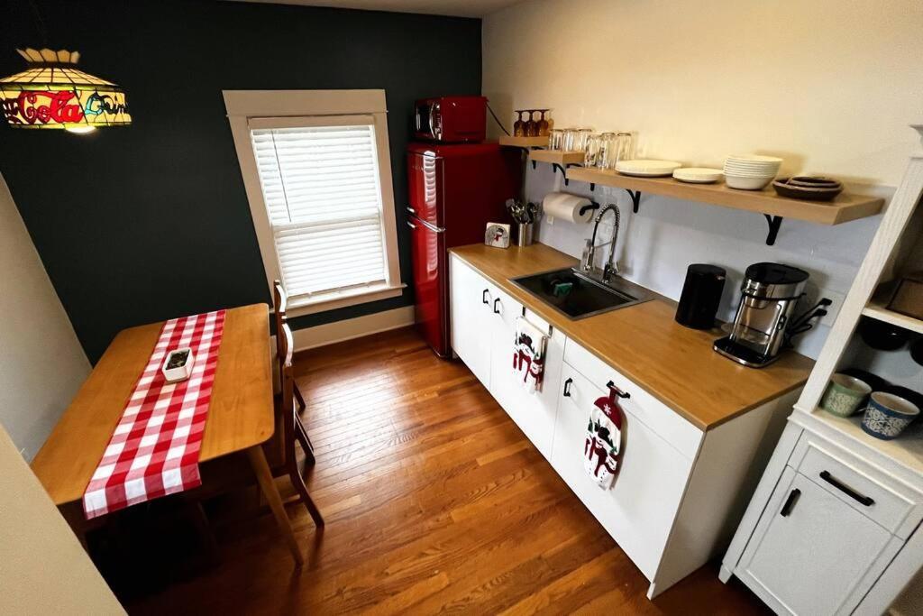 Fiesinger House - Private 3-Bd Unit In Historic Home, Downtown Sandusky Esterno foto